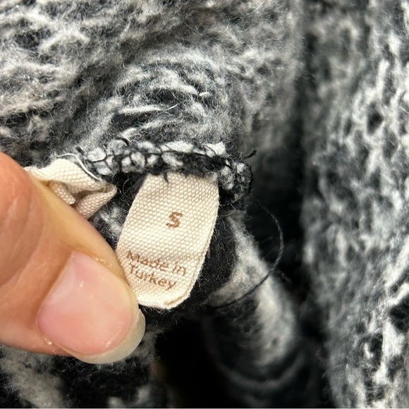 Soft Surroundings Alma Pullover Sweater - Picture 9 of 9
